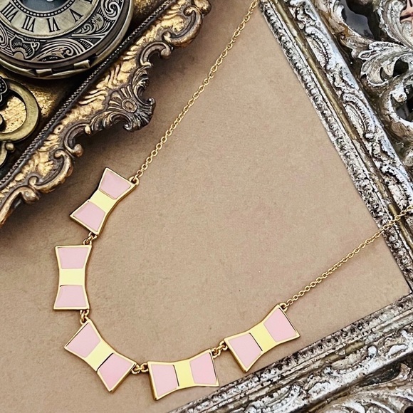 KATE SPADE • Bow Shoppe Row Necklace - Picture 4 of 5